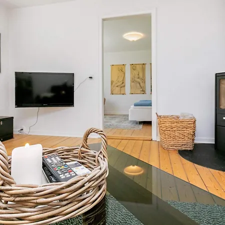 6 Person In Дом отдыха Йёрринг