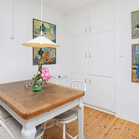 6 Person In * Hjørring